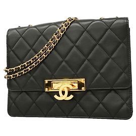 Chanel Matelassé Schultertasche