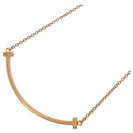 Collana Tiffany & Co. T Smile Small in oro rosa 18K