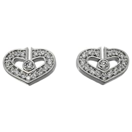 Orecchini a lobo Cartier C Heart in oro bianco 18K e diamanti