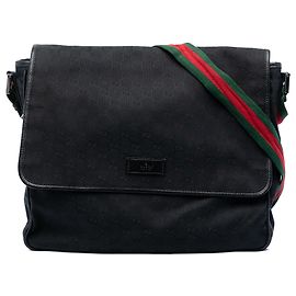 Borsa a tracolla con patta Gucci in tela GG nera con banda Web