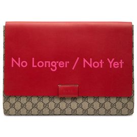 Clutch Gucci Beige GG Supreme No Longer Not Yet