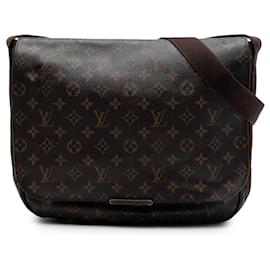 Louis Vuitton Brown Monogram Beaubourg Messenger MM