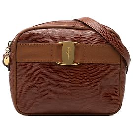Salvatore Ferragamo Borsa Vara Crossbody Ferragamo in pelle embossed effetto lucertola marrone