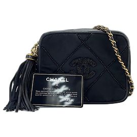 Borsa a tracolla Chanel Matelassé Black