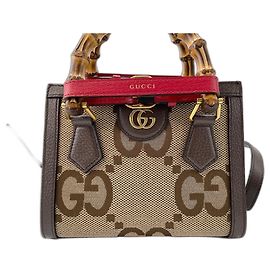 Borsa Gucci Diana Jumbo GG