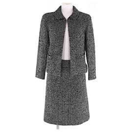 Traje de lana Chanel
