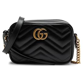 Borsa Gucci Marmont Camera Small in pelle matelassé nera