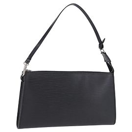 LOUIS VUITTON Epi Pochette Accessoires Pouch Black M52982 LV Auth 196312V