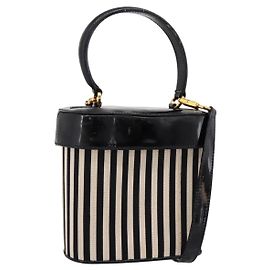 Borsa Salvatore Ferragamo Gancini in pelle verniciata 2way Nero Oro Auth 196764