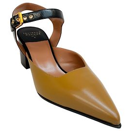 Décolleté con cinturino alla caviglia Kane in pelle Camel / Black di Laurence Dacade