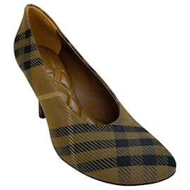 Burberry Baby Pumps aus Green Check Stoff