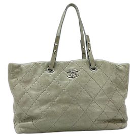 Bolso Tote Chanel On the Road en verde