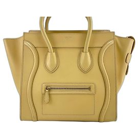 Céline Celine Luggage Micro Tote Bag in Gelb