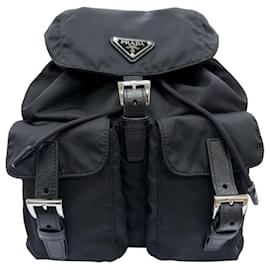 Prada Kleiner Re-Nylon Rucksack