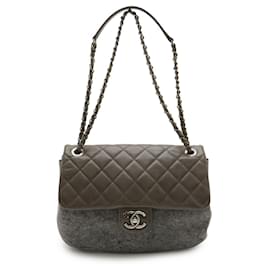 Borsa a tracolla Chanel Paris Salzburg in pelle di vitello matelassé