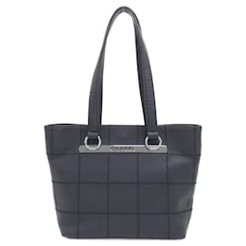 Borsa Chanel 26136 in pelle di vitello grana nera