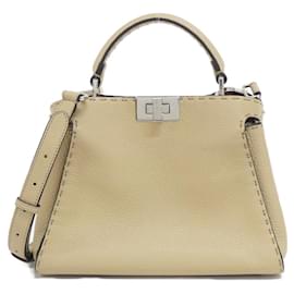Borsa Fendi Peekaboo