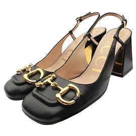 Gucci Zapatos Slingback con Mordaza Dorada