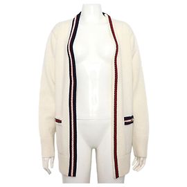 Chanel Kaschmir-Cardigan für Damen mit goldenen CC-Knöpfen
