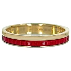 Boucheron Quattro Edition Ring Red