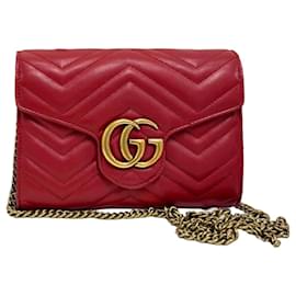 Gucci Borsa a tracolla con catena GG Marmont Matelassé Red