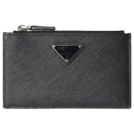 Prada Tarjetero con cremallera y logotipo Triangle