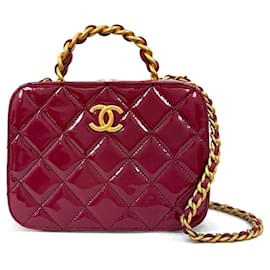 Chanel Beauty case in vernice con manico superiore