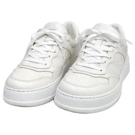 Gucci Sneakers in pelle goffrata bianca