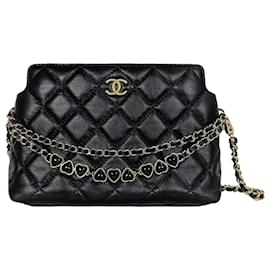 Chanel Mini Borsa a Tracolla Heart Chain Nera