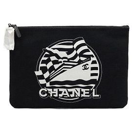 Chanel Borsa Clutch Grande in Tela Nera con Logo CC Edizione Limitata Cruise Ship