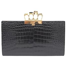 Clutch in Krokodil-Optik mit goldenem Griff - Alexander Mcqueen