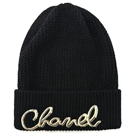 Chanel Cashmere-Beanie mit Pailletten-Schriftzug Schwarz