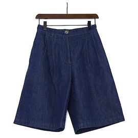 Gucci Pantalones cortos de mezclilla para mujer con botón logo GG dorado