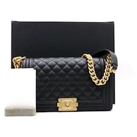 Bolso de hombro Boy Caviar Medium Flap con cadena dorada - Chanel