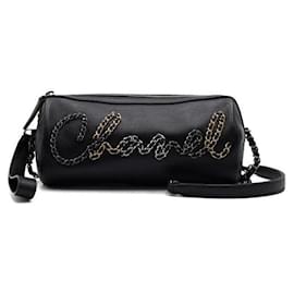 Borsa Bowling in pelle nera con logo e catena argentata - Chanel