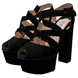 Prada Plateau-Sandalen aus schwarzem Wildleder