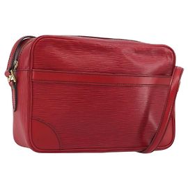 LOUIS VUITTON Epi Trocadero 27 Shoulder Bag Red M52317 LV Auth 195069A