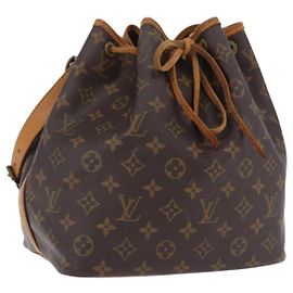 LOUIS VUITTON Monogram Petit Noe Schultertasche M42226 LV Auth 193342