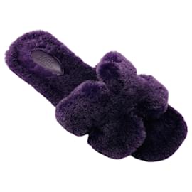 Sandali Oran in shearling traforato Hermes Purple H - Hermès