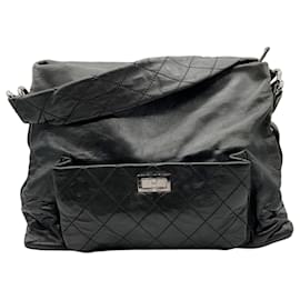 Borsa Hobo Chanel 8 Knots in pelle di agnello nera