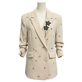 Autre Marque Cinq a Sept cremefarbener Crepe-Blazer mit Sternenbesatz