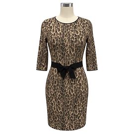 Giambattista Valli Midikleid aus Wolle und Kaschmir mit Leopardenprint und Schleifendetails Tan / Brown / Black
