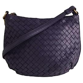 Bolsa de ombro Bottega Veneta em couro roxo