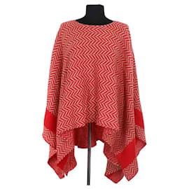 Poncho rojo Maje