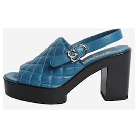 Mules con platform in pelle trapuntata blu - size EU 38.5 - Chanel
