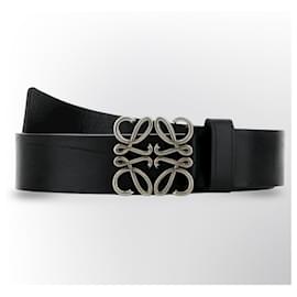 Loewe Anagram Gürtel aus schwarzem Leder
