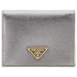 Saffiano Portemonnaie mit Dreieckslogo - Prada