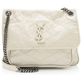 Borsa a tracolla media Niki in pelle di vitello grana grossa con monogramma Saint Laurent