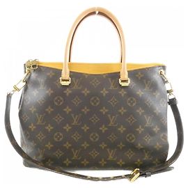 Louis Vuitton Monogram Pallas Handtasche