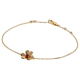 Van Cleef & Arpels Frivole Mini Ruby Charm Bracelet